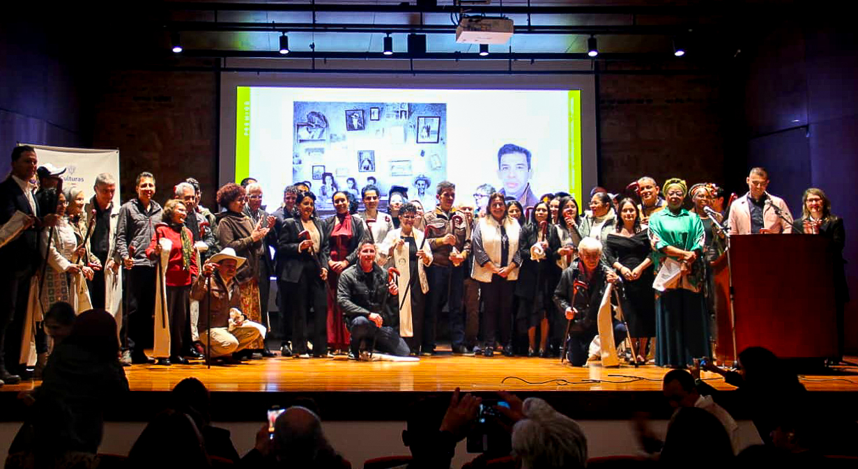 El Gran Salón BAT entregó los premios a los artistas empíricos en artes plásticas que representan lo mejor del arte popular colombiano