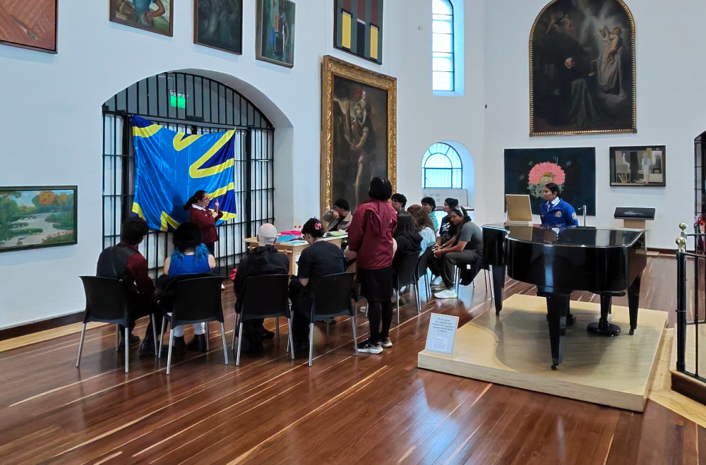 Conmemora el mes de las personas Sordas en el Museo Nacional de Colombia